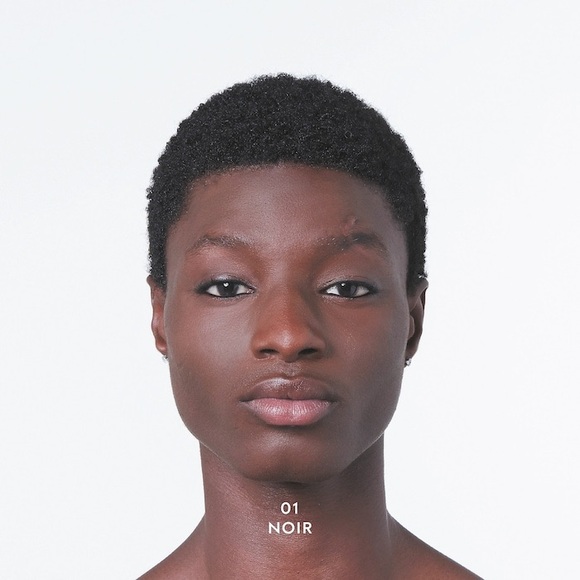 Gucci
Stylo Contour Des Yeux Khol Eyeliner - Picture 8 of 9